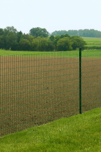 Green euro stock fencing - stock,
